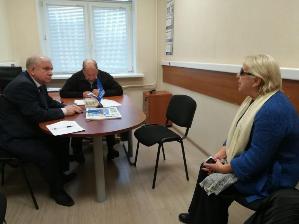 Крымов Сафонов прием5.jpg Крымов Сафонов прием5.jpg